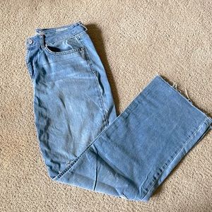 Super High Waisted Wide Leg Jeans Distressed